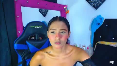 jenn online show from August 5, 6:09 am