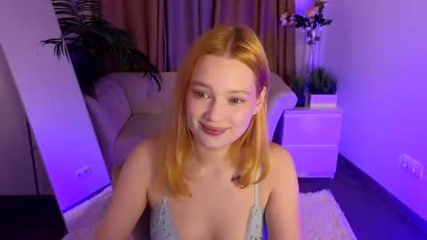 Jennifer online show from June 13, 10:34 am