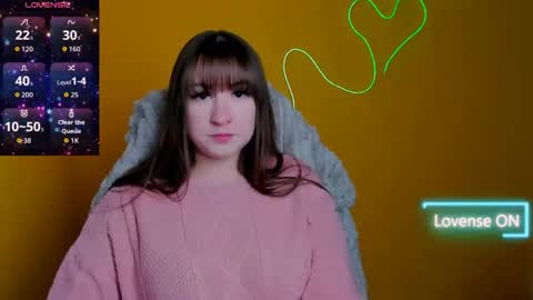 Jennifer online show from January 9, 12:42 pm