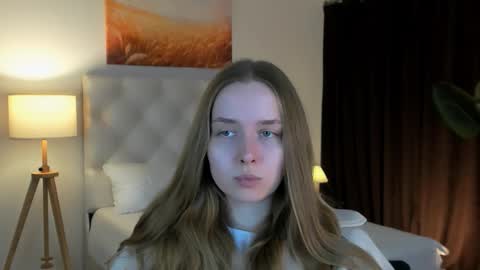 Snapshot of jennifergraces chatting on September 30, 9:19 pm Jennifer online show from September 30, 9:19 pm