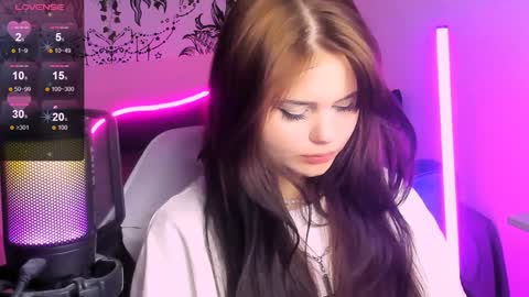 Jenni online show from December 22, 1:33 am