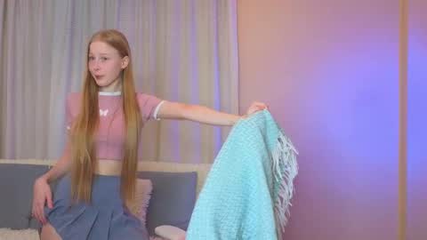 Snapshot of jenny_angelok chatting on March 1, 10:55 am Next broadcast on December 05 subject to change online show from March 1, 10:55 am