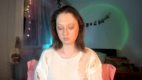 Jennifer Jenny Darling   online show from April 22, 7:11 pm