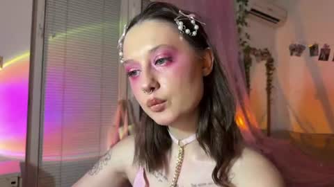 Jennifer Jenny Darling   online show from July 26, 6:59 pm