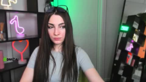 jenny_donne online show from March 11, 12:52 pm