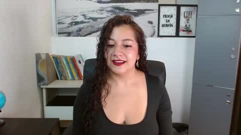 Jenny  online show from January 12, 1:16 pm