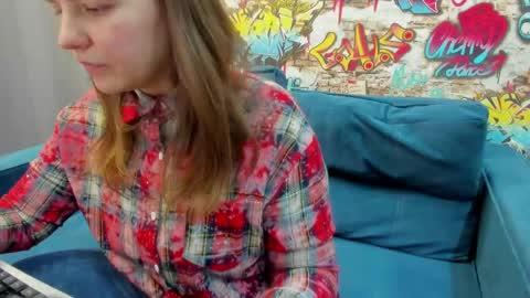 Jenny online show from May 11, 10:50 am