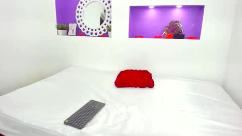 jenny_towers online show from October 28, 7:08 pm