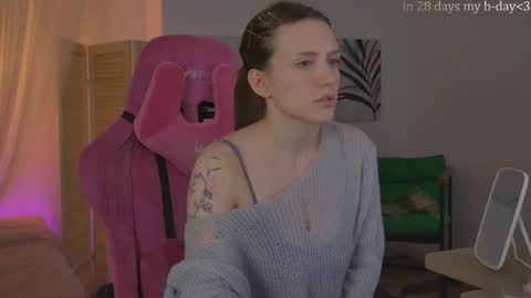 Jenny NO Nude online show from April 21, 4:25 pm