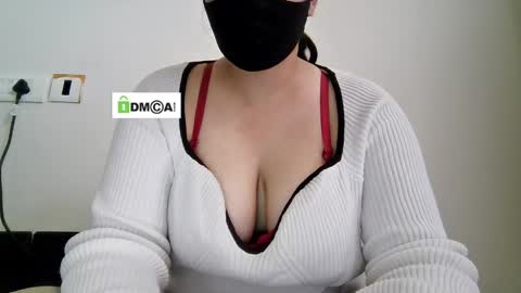 Jenny online show from June 6, 7:36 am