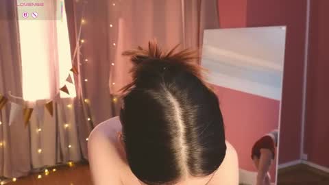 jennyfer_me online show from April 26, 1:42 pm