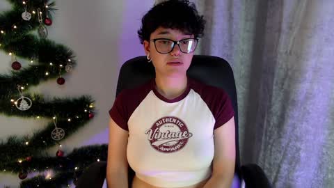 Snapshot of jero_harper1 chatting on December 29, 9:41 pm jero harper1 online show from December 29, 9:41 pm