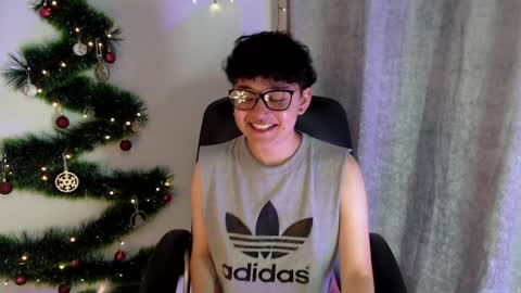 Snapshot of jero_harper1 chatting on December 27, 7:46 pm jero harper1 online show from December 27, 7:46 pm