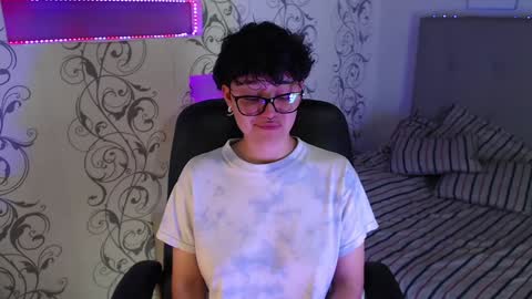Snapshot of jero_harper1 chatting on January 27, 9:00 pm jero harper1 online show from January 27, 9:00 pm