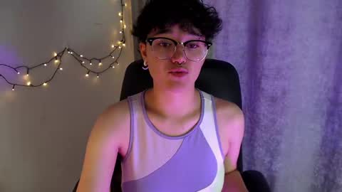 Snapshot of jero_harper1 chatting on February 20, 4:58 pm jero harper1 online show from February 20, 4:58 pm