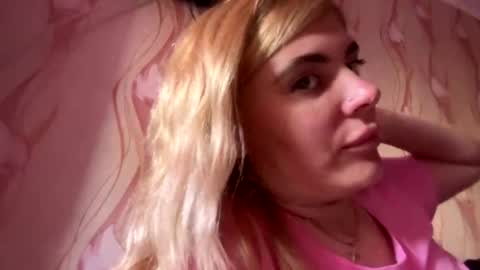Snapshot of jeslynomert chatting on October 12, 12:51 pm JeslyNomert online show from October 12, 12:51 pm