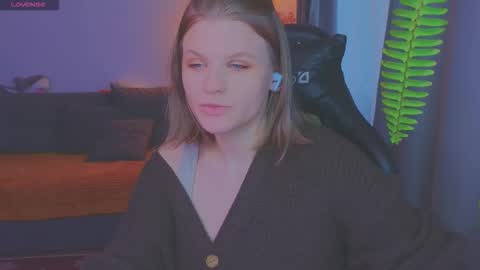  JessieVibes online show from March 26, 1:57 pm