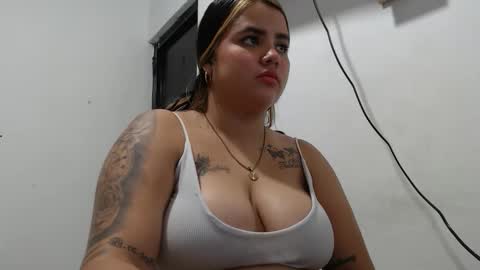 Snapshot of jess_beauty chatting on September 18, 7:12 pm jess beauty online show from September 18, 7:12 pm