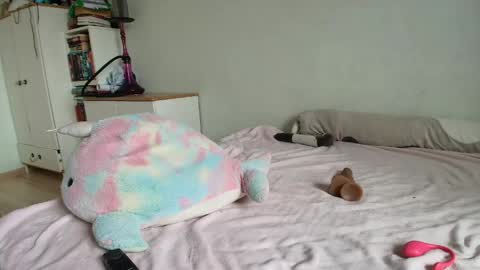 Jessica but u can call me Jessa online show from April 24, 12:30 pm