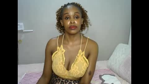 jessajoyy online show from April 25, 1:41 pm