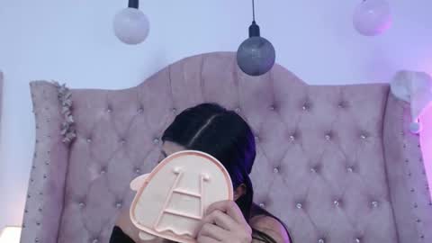 Jessica  online show from April 21, 3:02 am