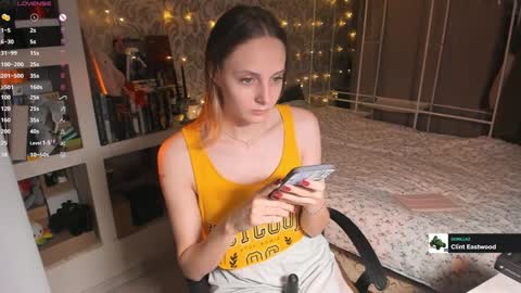Snapshot of jessica_jane_ chatting on December 29, 4:05 am Mila online show from December 29, 4:05 am