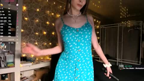 Snapshot of jessica_jane_ chatting on February 28, 12:10 am Mila online show from February 28, 12:10 am