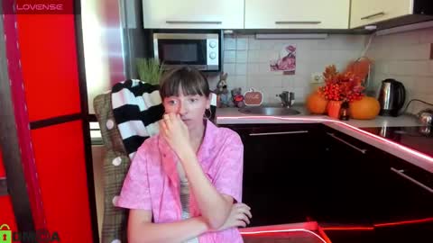 Snapshot of jessicaforris chatting on October 11, 8:19 am jessicaforris online show from October 11, 8:19 am