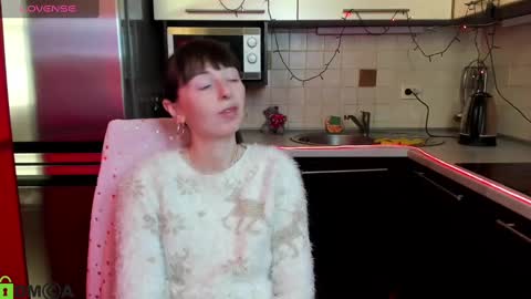 Snapshot of jessicaforris chatting on February 24, 7:42 am jessicaforris online show from February 24, 7:42 am