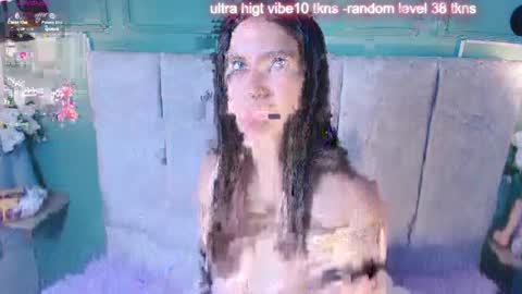 jessicaparkeer1 online show from April 22, 1:08 pm