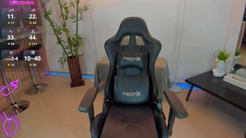  Jessica Pratt  IG jessicaxpratt online show from October 25, 6:15 pm