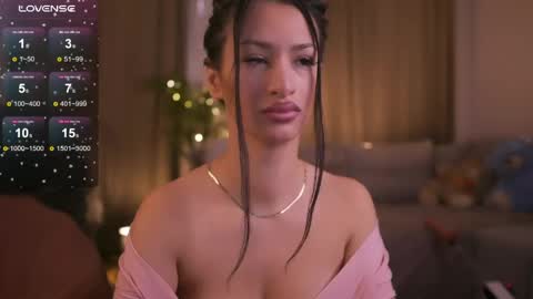 Jess online show from April 26, 4:32 am