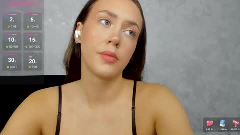 Jessica online show from September 16, 8:33 am