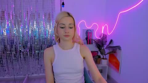 Jessie online show from March 8, 1:59 pm