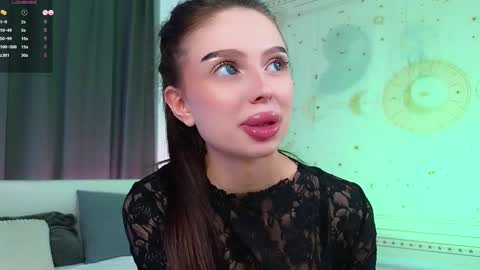 Snapshot of jessie_johns chatting on March 9, 3:49 pm jessie_johns online show from March 9, 3:49 pm