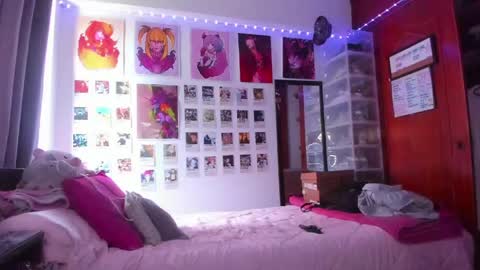 Your Sweet Angel online show from April 28, 6:56 pm