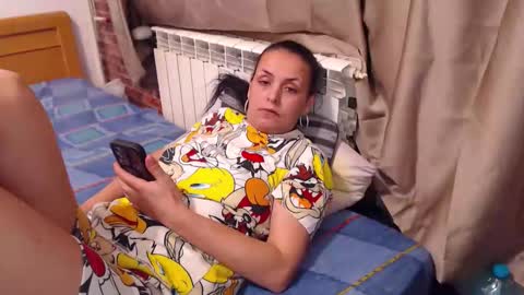 jessiestar3 online show from June 11, 12:32 am