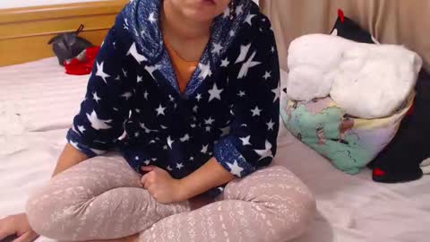 jessiestar3 online show from October 11, 7:24 am