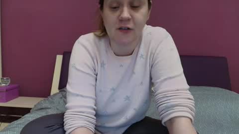 jessika97 online show from April 22, 5:15 am