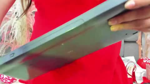 JESSY CORTES online show from February 15, 12:35 am