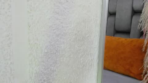 JESSY CORTES online show from April 5, 7:18 am