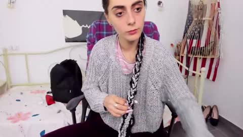 Snapshot of jessystarrr chatting on February 17, 7:01 pm Jessy online show from February 17, 7:01 pm