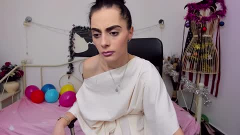 Snapshot of jessystarrr chatting on January 3, 7:50 pm Jessy online show from January 3, 7:50 pm