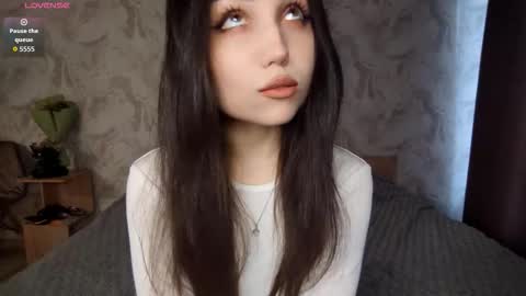 I am Gina ntmu Lets hit 10 Thumbs Up together online show from March 31, 1:22 pm