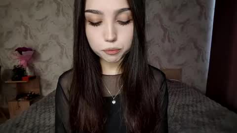 I am Gina ntmu Lets hit 10 Thumbs Up together online show from April 25, 12:52 pm