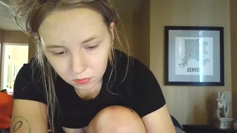 Jezabellaa online show from May 18, 8:48 pm