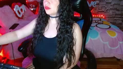 Jhulia online show from December 16, 8:58 pm