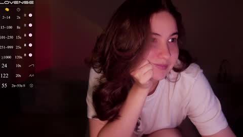 jia_lisaa online show from April 26, 11:52 am