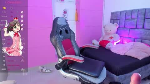 kim online show from October 10, 4:12 pm