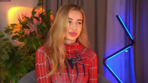 Jenny online show from April 23, 8:22 am